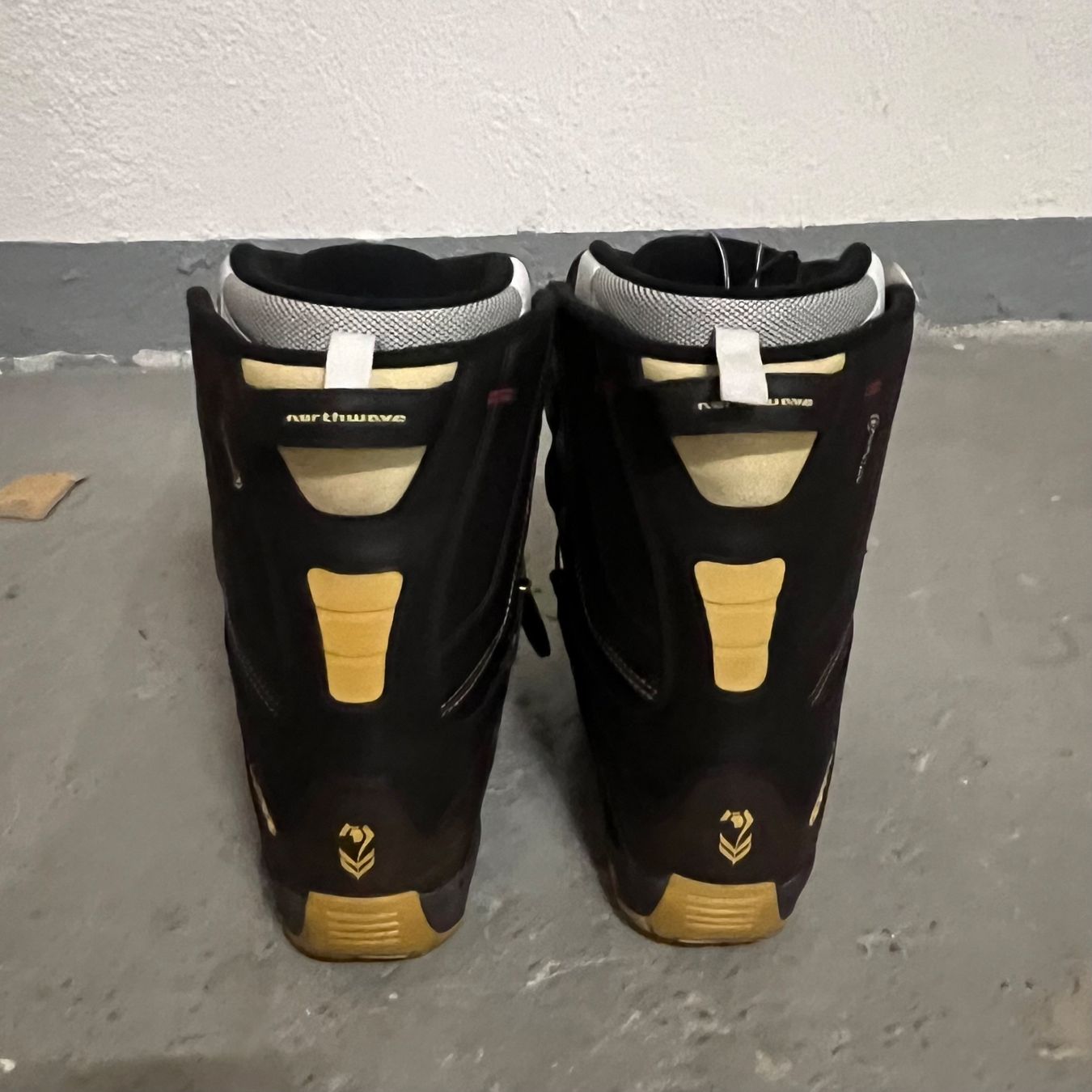 Northwave Chaussures femmes: Damen Snowboardschuhe Northwave Devine – D'occasion à Zürich par KG_np15 6