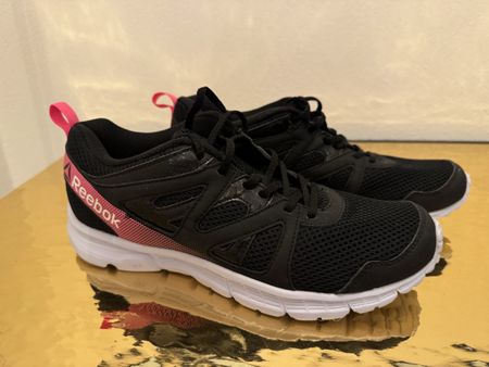 Reebok Sportschuhe Gr. 40.5