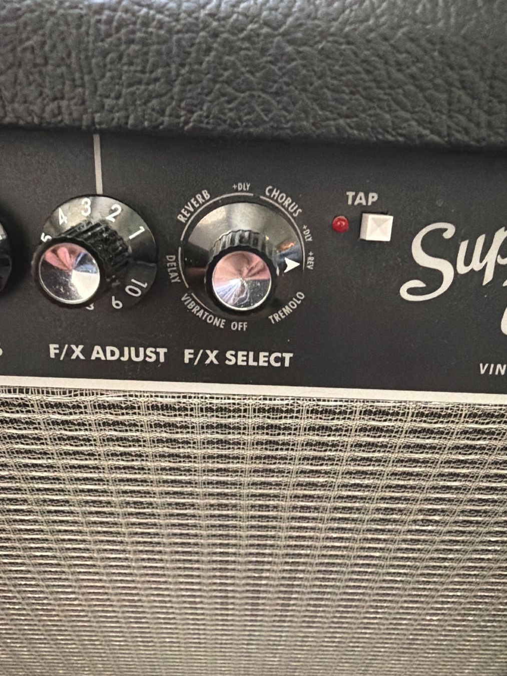 Fender Amplificatori: Fender Verstärker Super Champ x2 – Usato da Winterthur venduto da luc_y6jl 6