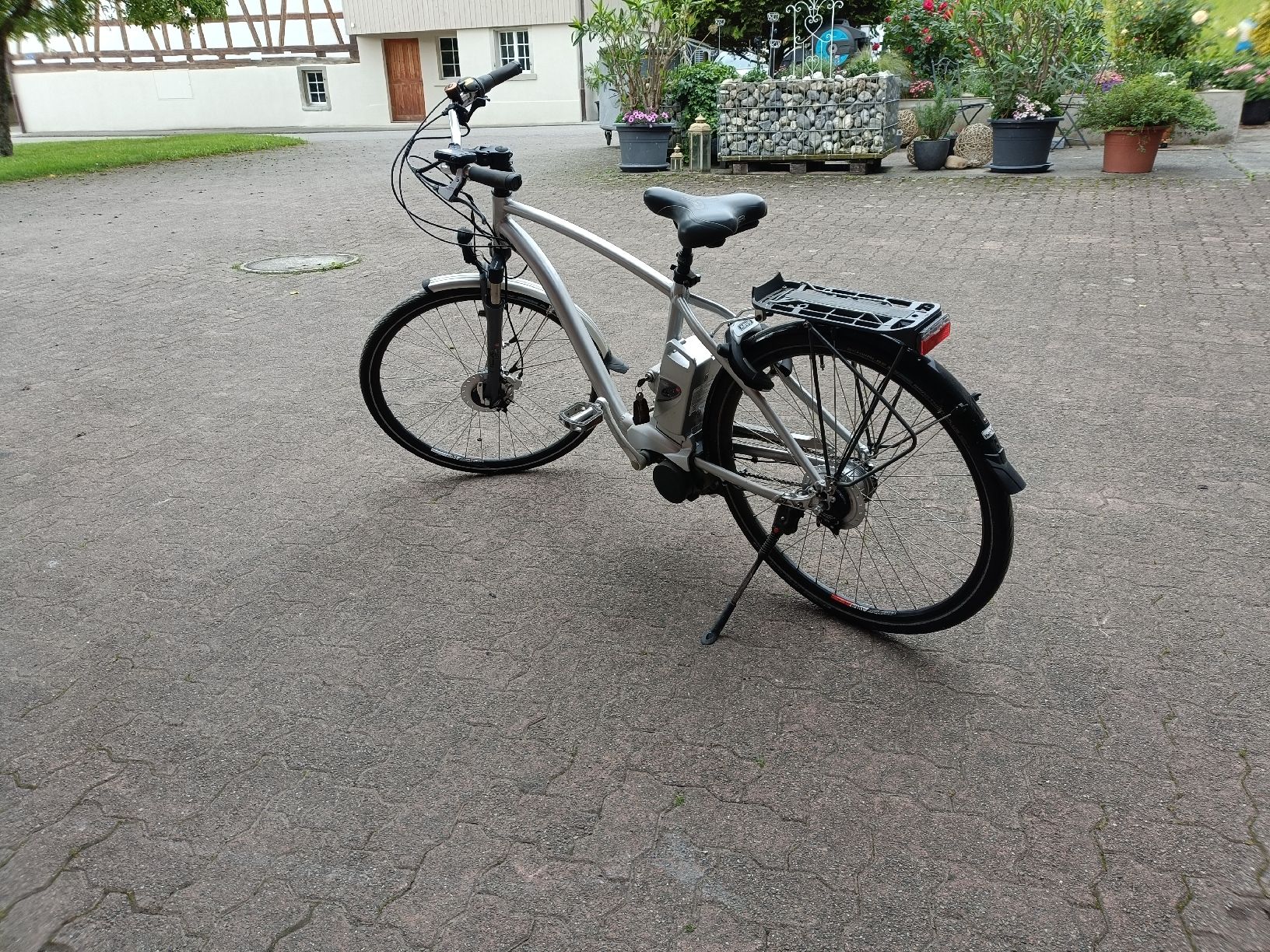 Flyer Vélos: Flyer E-Bike – D'occasion à Adlikon par hug_p6f6