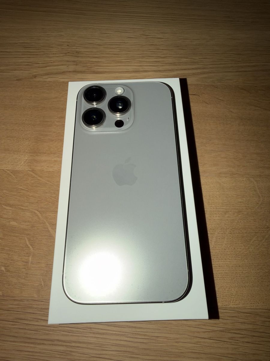 Apple Telefoni cellulari / Smartphones: iPhone 16 Pro 128GB – Usato da Steffisburg venduto da Newcomer666 4