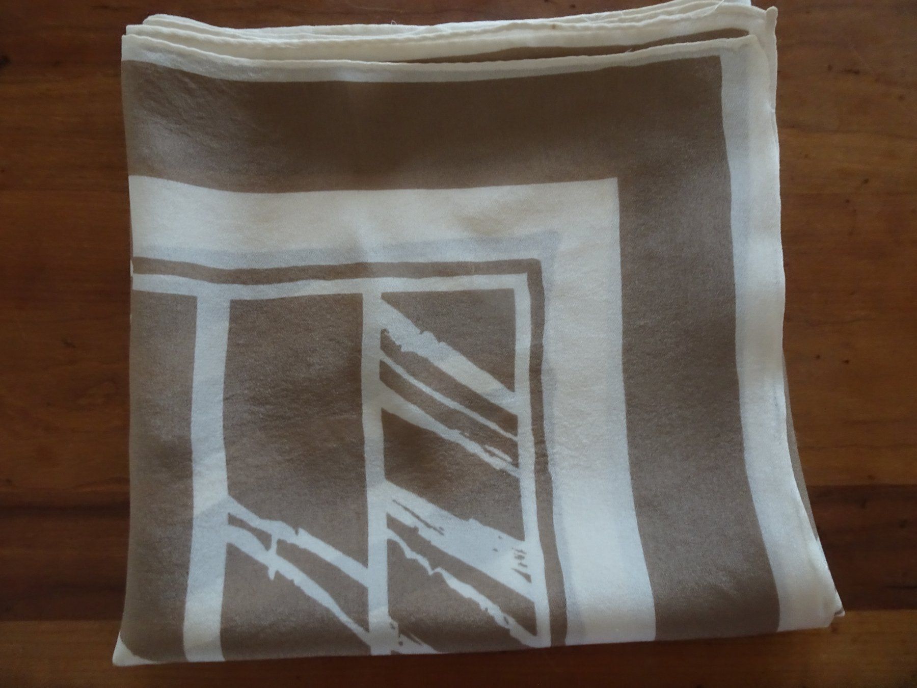 Codello Foulard & Sciarpe: Attraktives Seidentuch von Codello – Usato da männedorf venduto da purzelchen 1