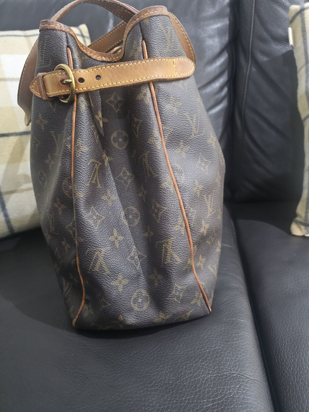 Louis Vuitton Borse da donna: ⭐ Louis Vuitton Vintage Monogram Tasche – Usato da Zunzgen venduto da Fleksi 2