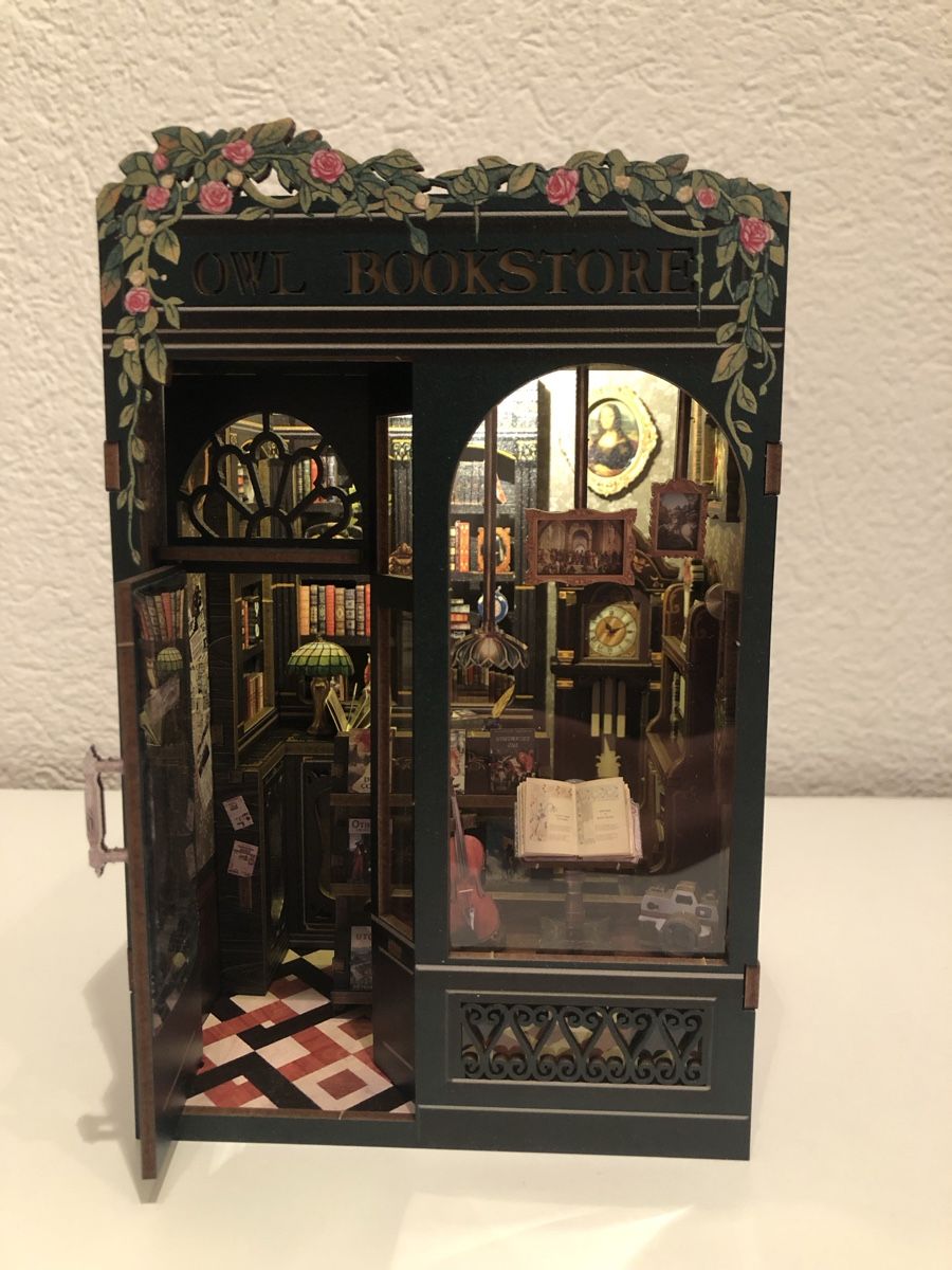 Tutte le decorazioni: Die Buchhandlung - Book Nook – Usato da Zollikofen venduto da DelNero 1