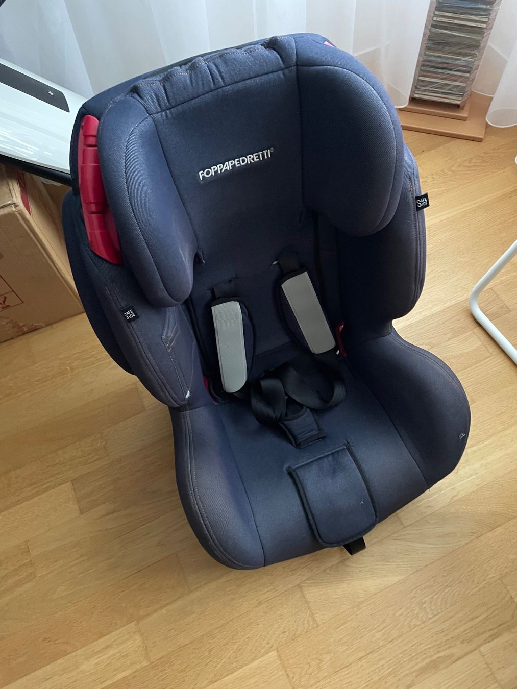 Seggiolini per auto: Kinderautositz Foppapedretti – Usato da Zürich venduto da Angi_S.