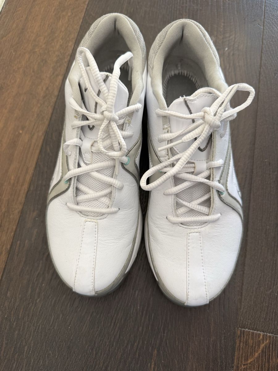 Nike Scarpe da donna: Nike Damen Golfschuhe Gr. 39  – Usato da Bellmund venduto da estrella01