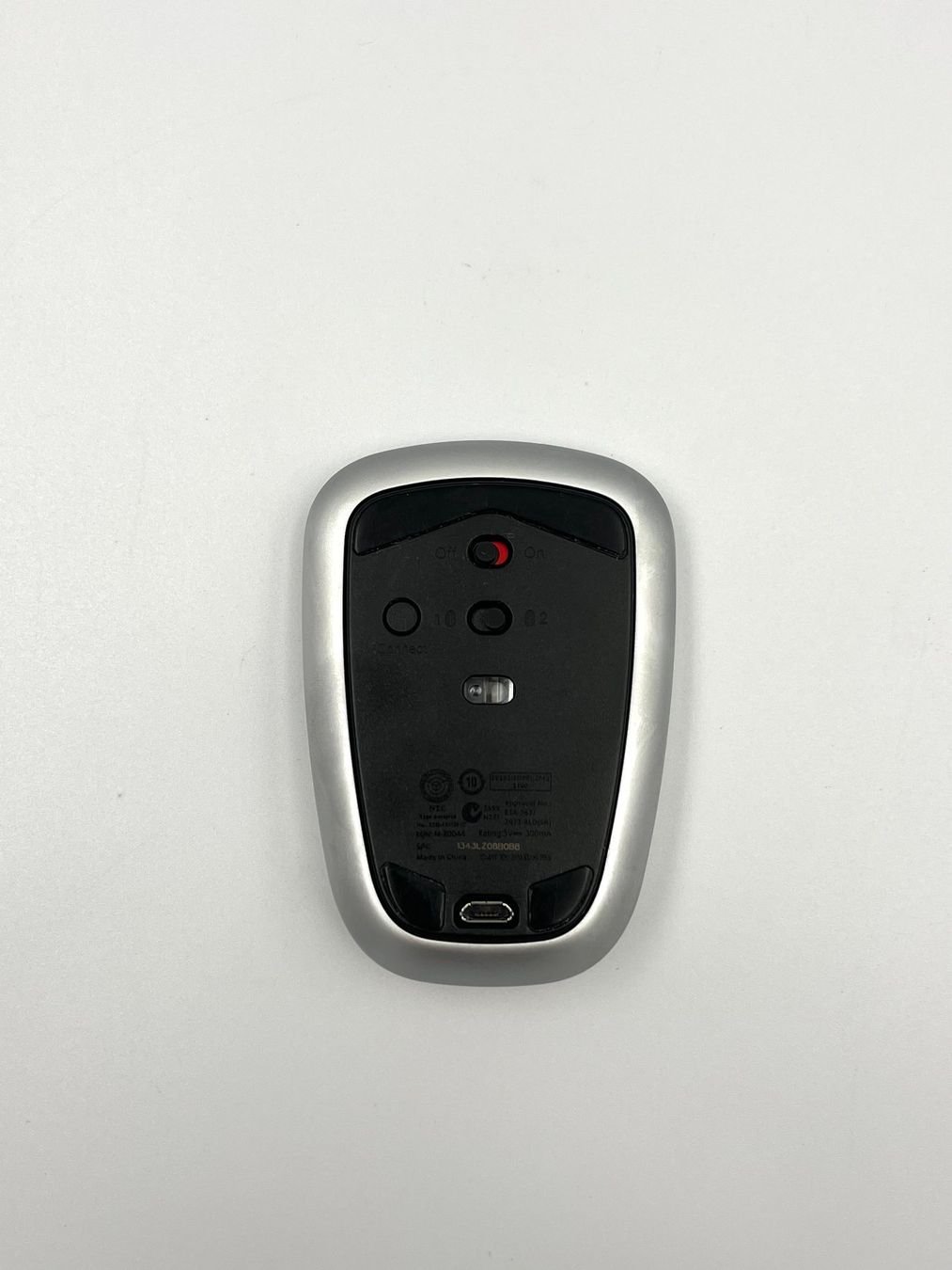 Logitech Mouse: LOGITECH T630 Ultrathin Touch Maus – Usato da Basel venduto da Xani 3