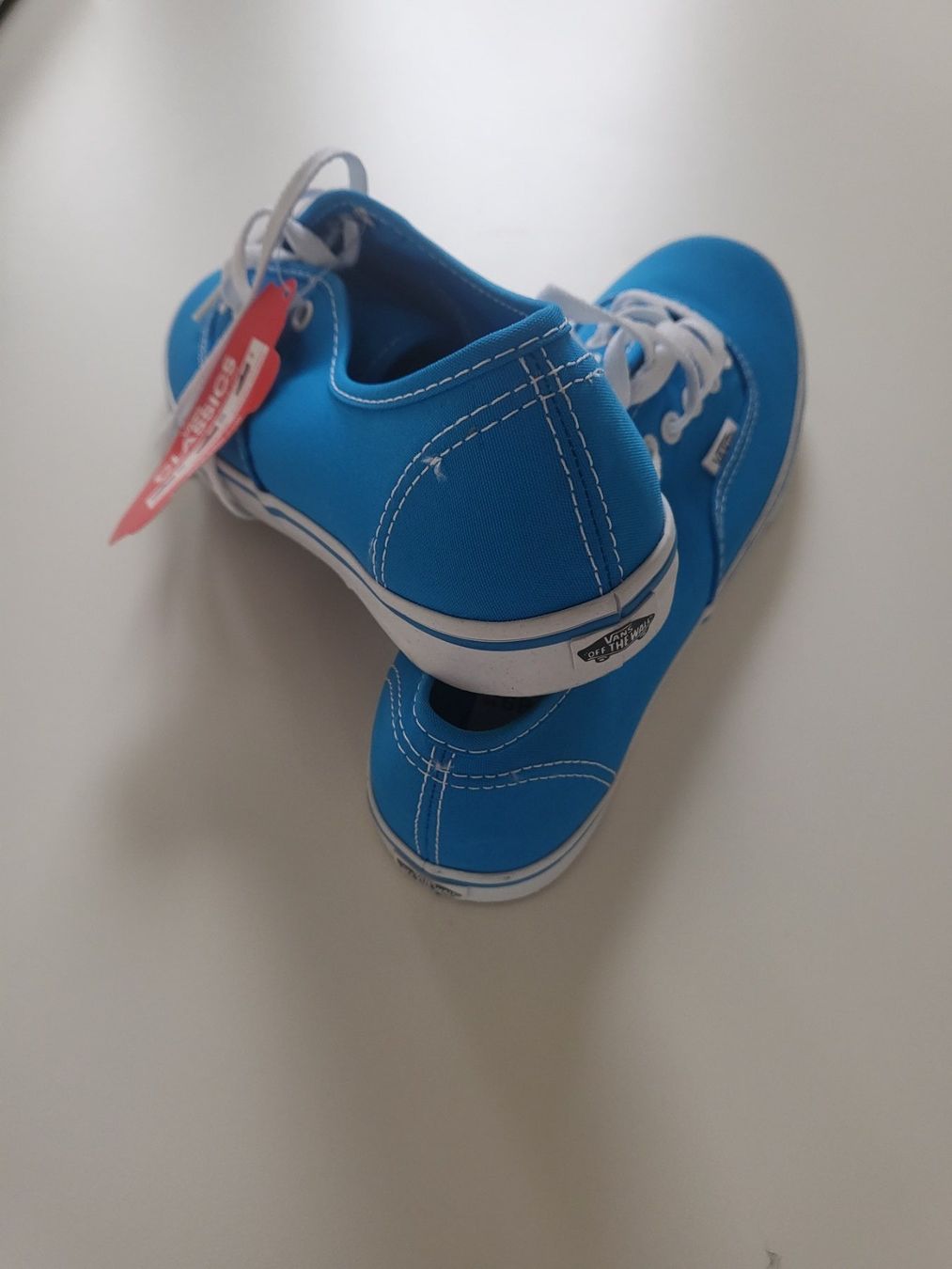 Scarpe da donna: Vans in Grösse 36 und 37 – Nuovo (secondo la descrizione) da Oberdorf BL venduto da Pepsi05 1