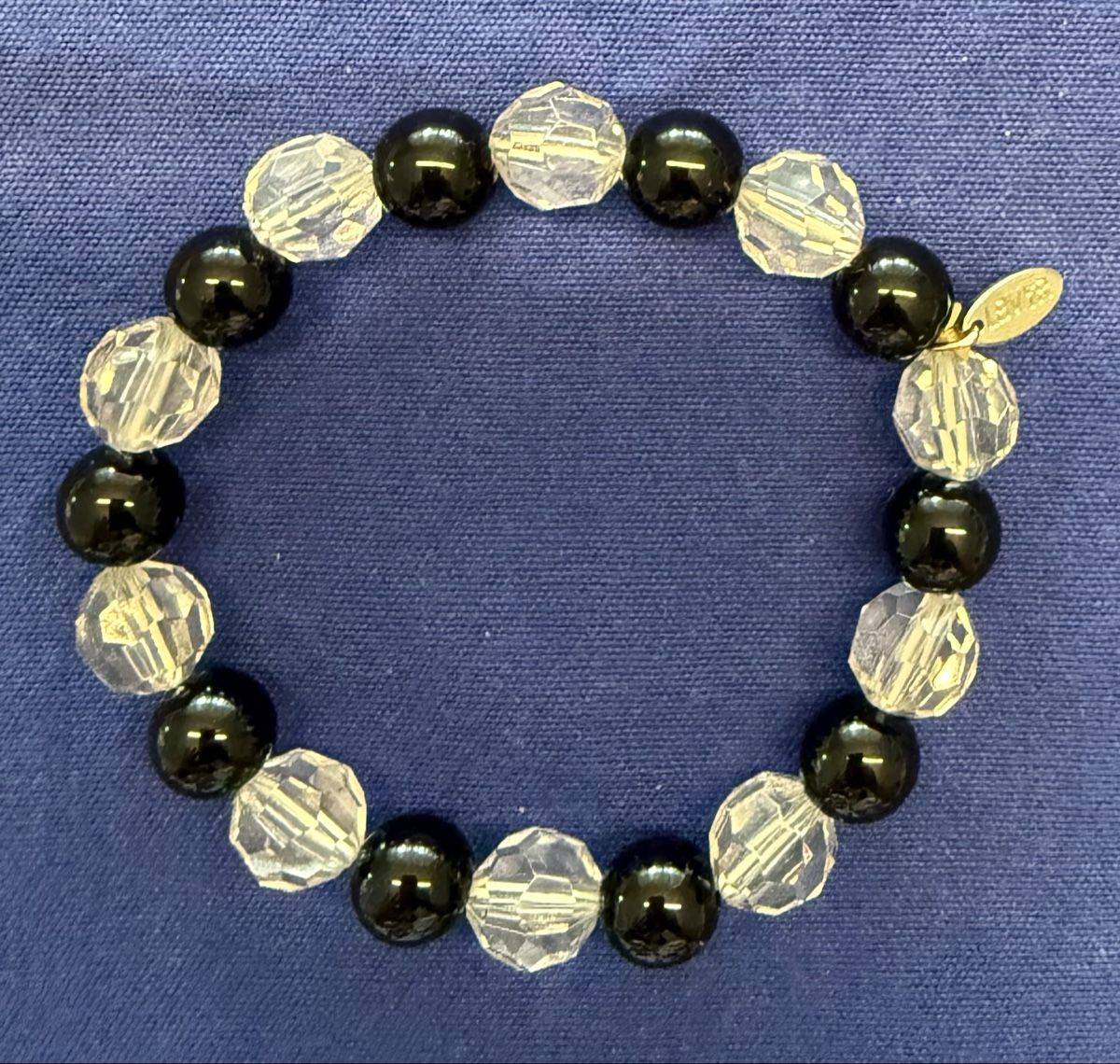 Bracciali & Braccialetti: Elastisches Armband mit schwarzen und transparenten Kugeln – Nuovo (secondo la descrizione) da Lyss venduto da Sibella56