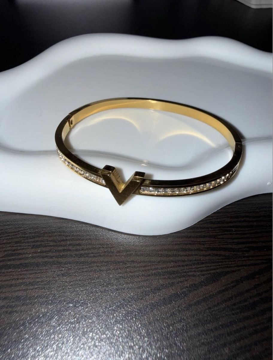 Bracciali & Braccialetti: Jonc en V – Nuovo e nell'imballaggio originale da Sion venduto da mor_t8ns