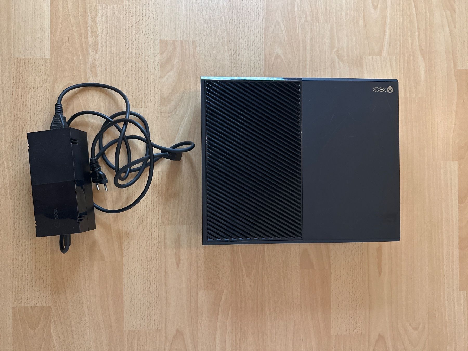 Microsoft Consoles: Xbox One ohne Zubehör – D'occasion à St.gallen par taduz