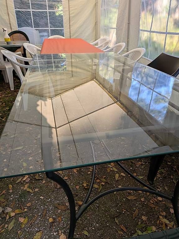 Tische: Belle table en verre – Gebraucht aus Préverenges von Fbosset 1