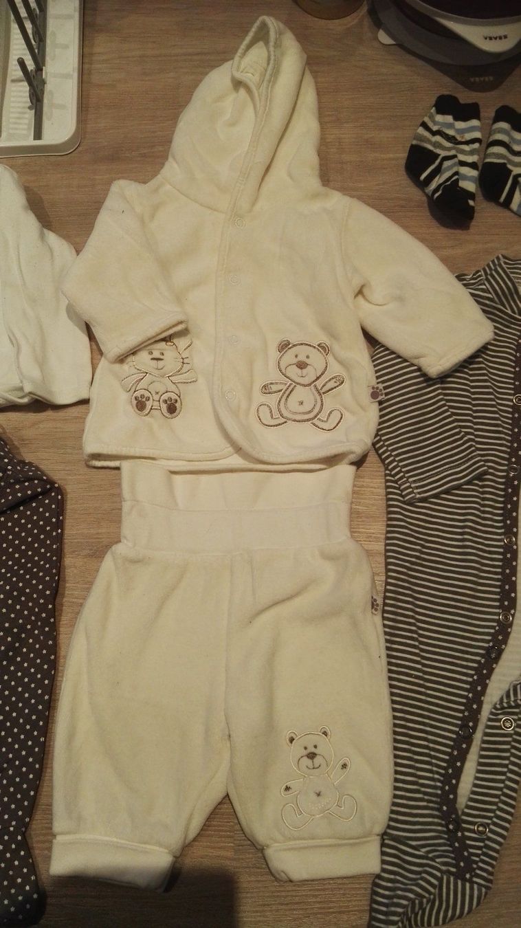 Lotti & Set di vestiti: Baby Starter Paket – Usato da Egolzwil venduto da mobiledeluxe 3
