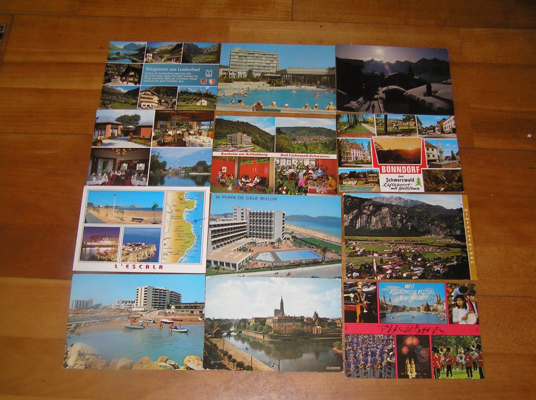 Cartoline postali: 90 Diverse Karten  Ausland – Usato da Lumbrein venduto da made02 4