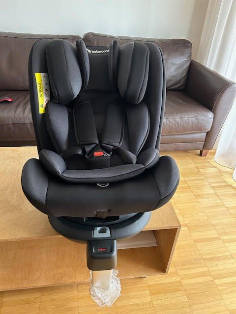Sièges auto: bebeconfort EvolveFix Kindersitz – D'occasion à Brüttisellen par vpavlidis
