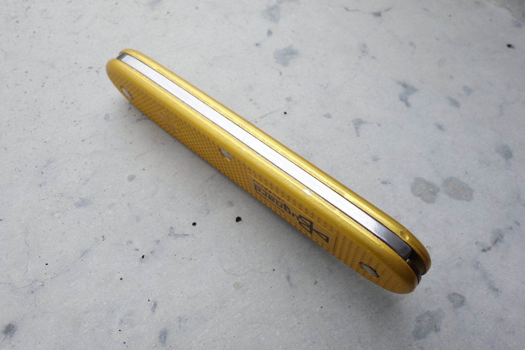 Victorinox Coltelli tascabile: Victorinox Alox Old Cross gold – Usato da St. Gallen venduto da 8201 9