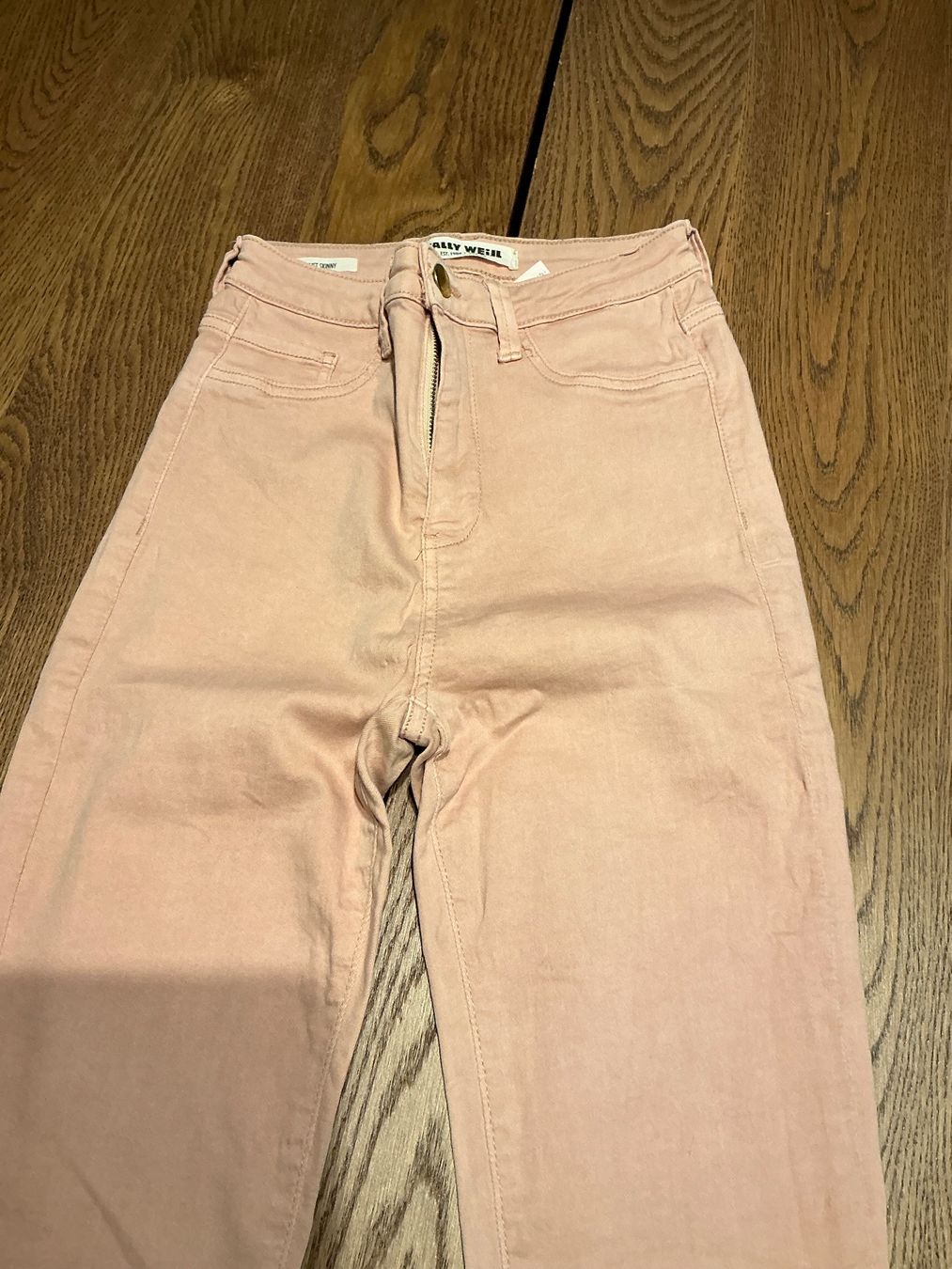 Jeans: Sommerliche Damenjeans, Rosa, Gr. S – Usato da Würenlos venduto da Tina48 3