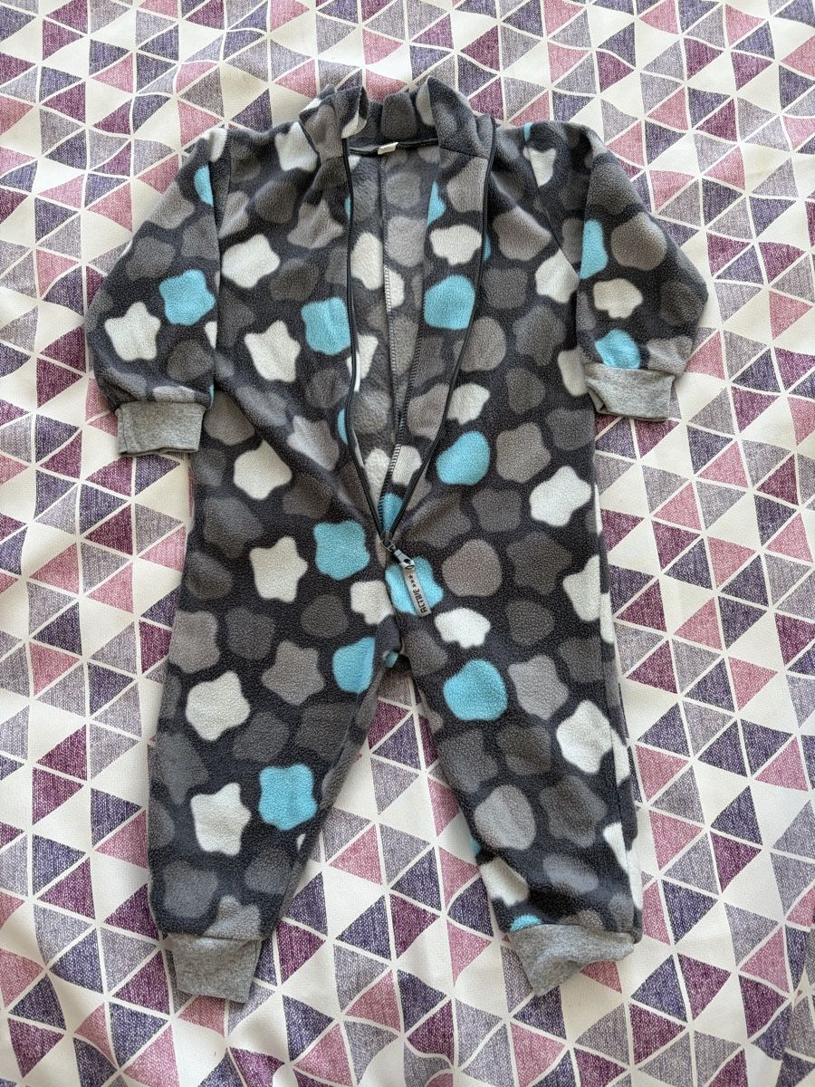 Jumpsuits: Fleece-Jumpsuit 92 – Gebraucht aus Schlieren von gor_jgx7