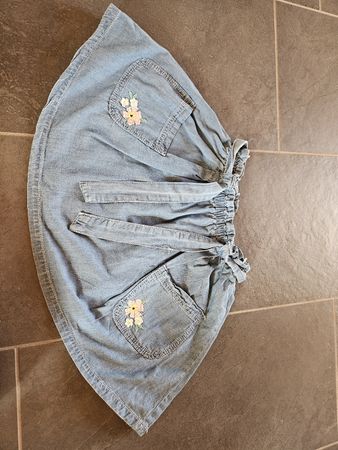 Mädchen Jeansrock C&A mit Blumenstickerei Grösse 122