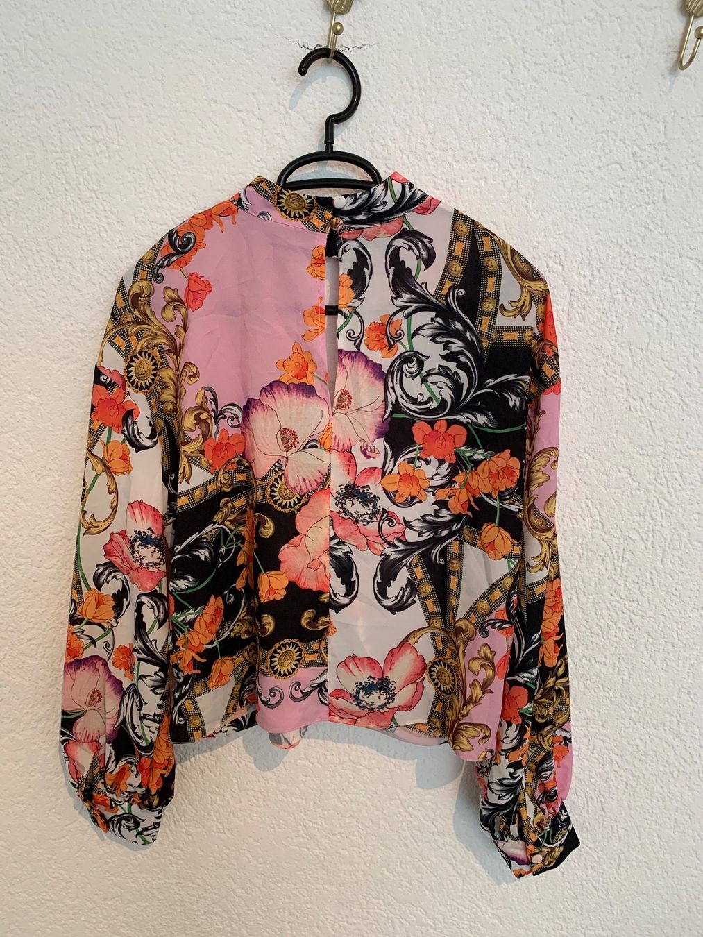 Asos Camicette: Asos Bluse Blumen Gr. 38 / M – Usato da Fislisbach venduto da KolibriSecondhand 8