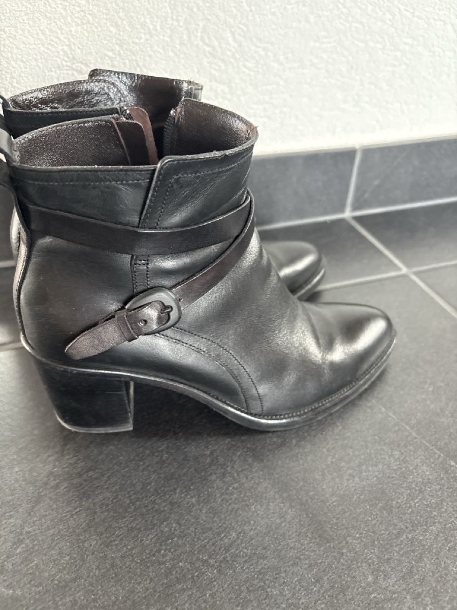 Scarpe da donna: Botte cuir noir – Nuovo (secondo la descrizione) da Riddes venduto da nati48 2