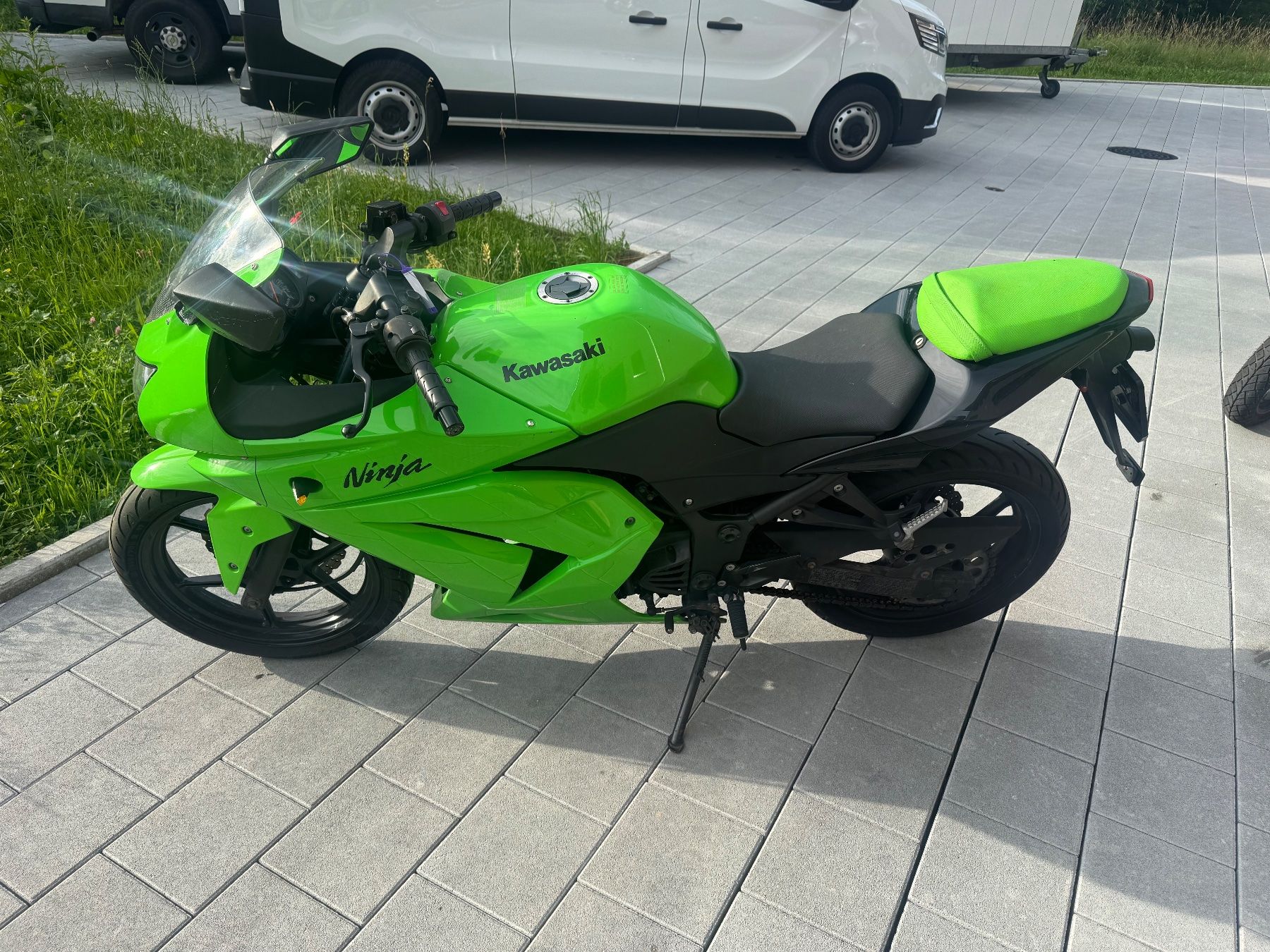 Kawasaki Strada: Kawasaki Ninja 250R – Usato da Sarnen venduto da auer-power-gmbh 3