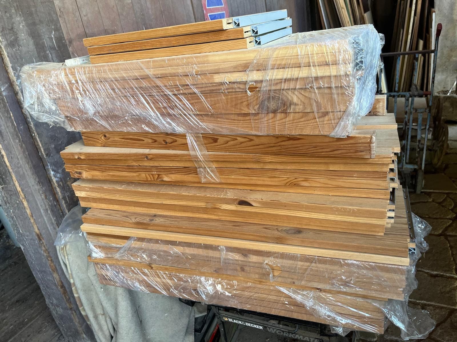 Articoli in legno: Ikea Massivholz-Tablare – Usato da Walde AG venduto da Ritab2 1
