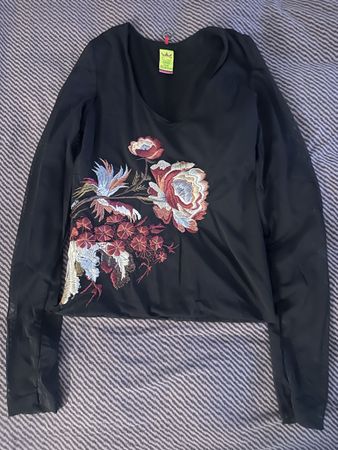 Schickes Shirt von Save the Queen, Grösse S, Top Zustand!