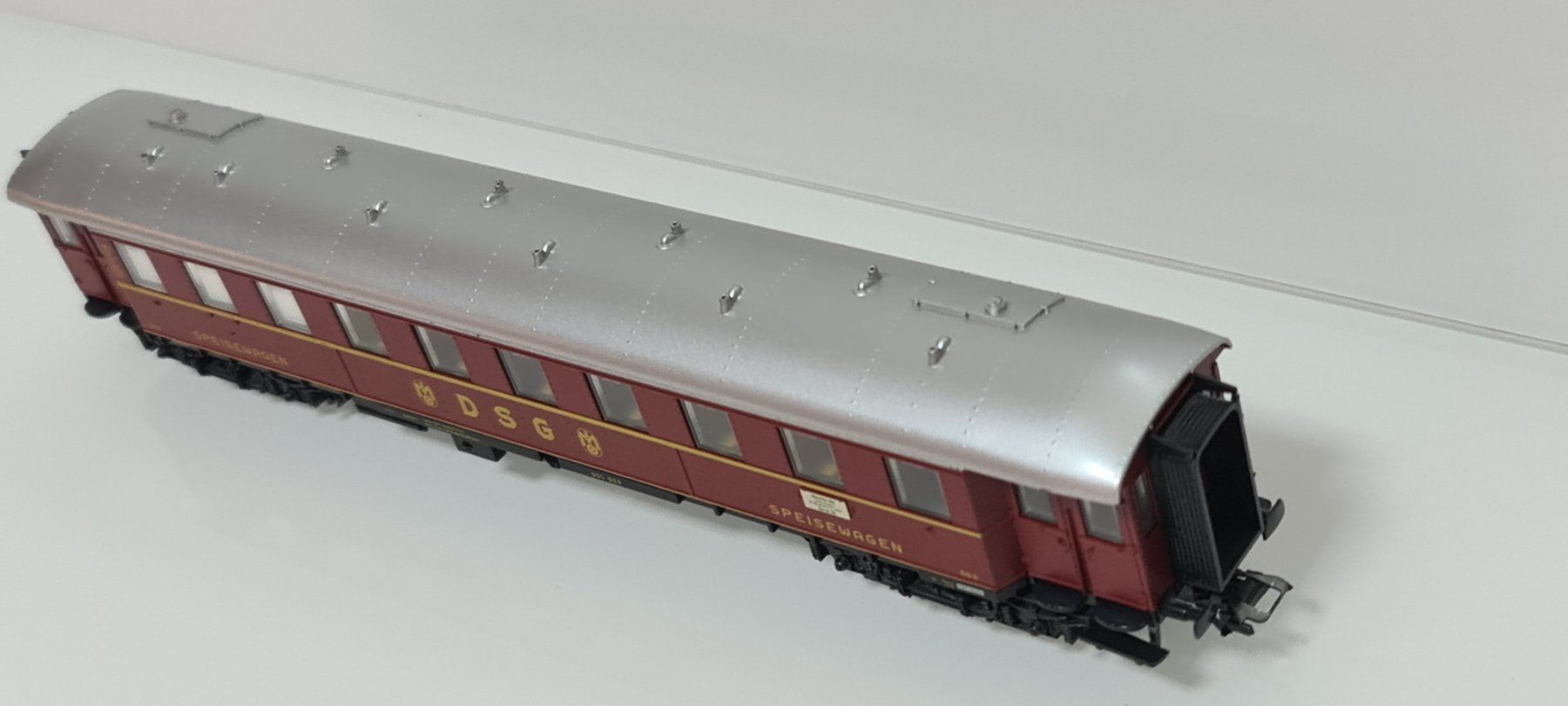 Märklin Modellini di ferrovie: Märklin DSG Speisewagen H0/AC – Usato da Neuenhof venduto da ludovicco 2