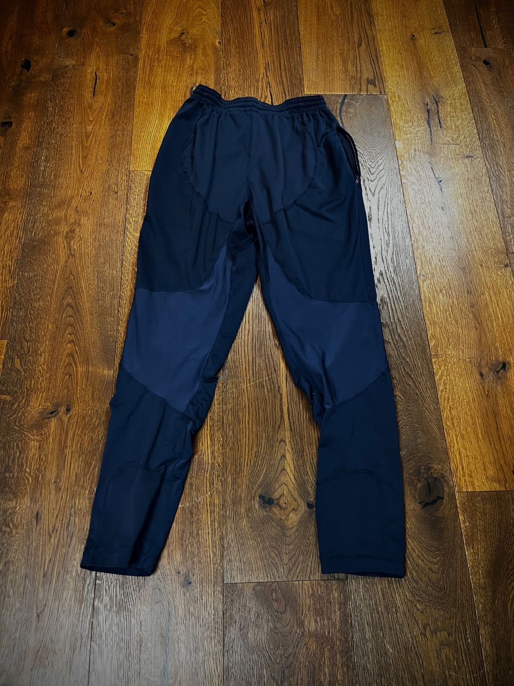 Nike Pantaloni: Hertha BSC Trainerhosen von Nike – Usato da Lindau venduto da KT_Vintage 3