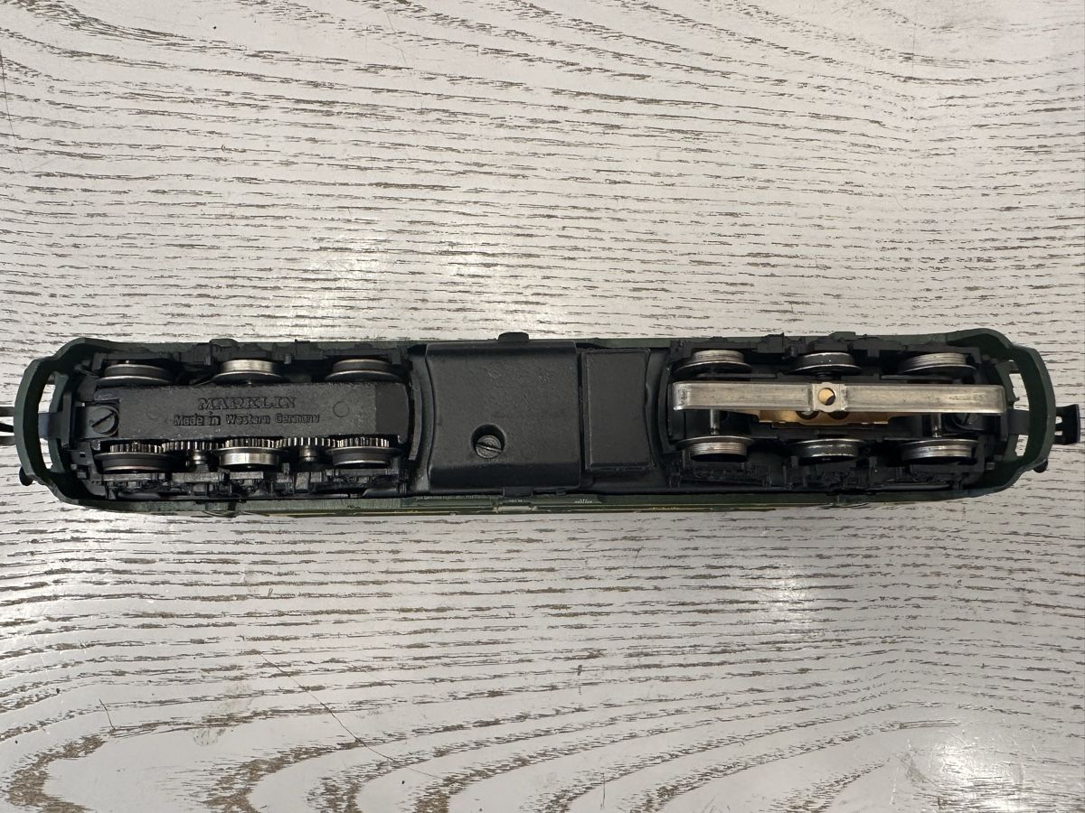 Märklin Modellini di ferrovie: Märklin 3066 SNCB BR 204 – Usato da Lupsingen venduto da New-Haven 5