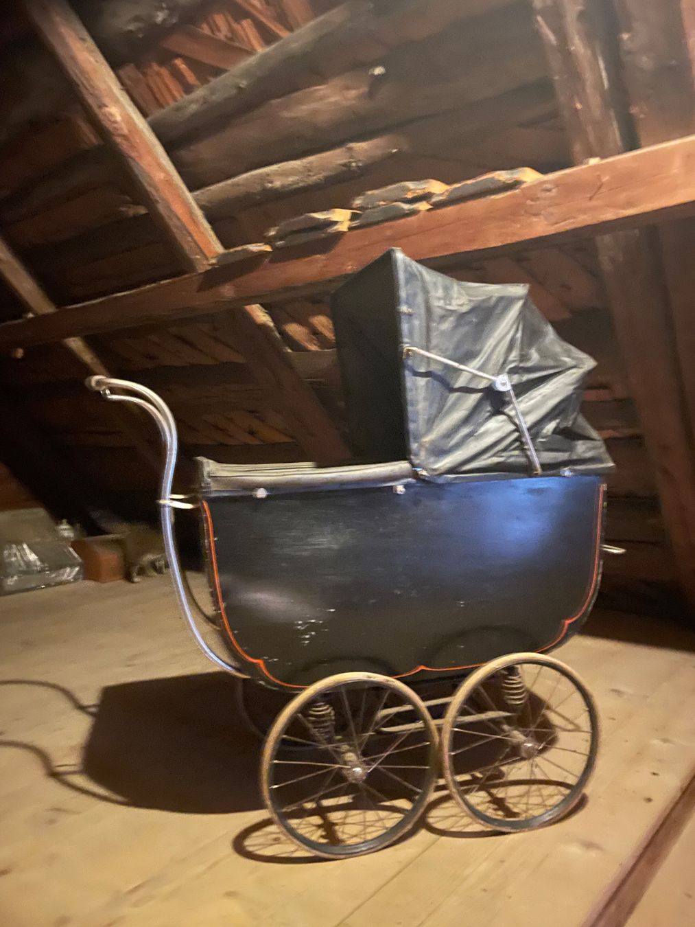 Carrozzine: Kinderwagen Wisa-Gloria – Usato da Krummenau venduto da apuscha30