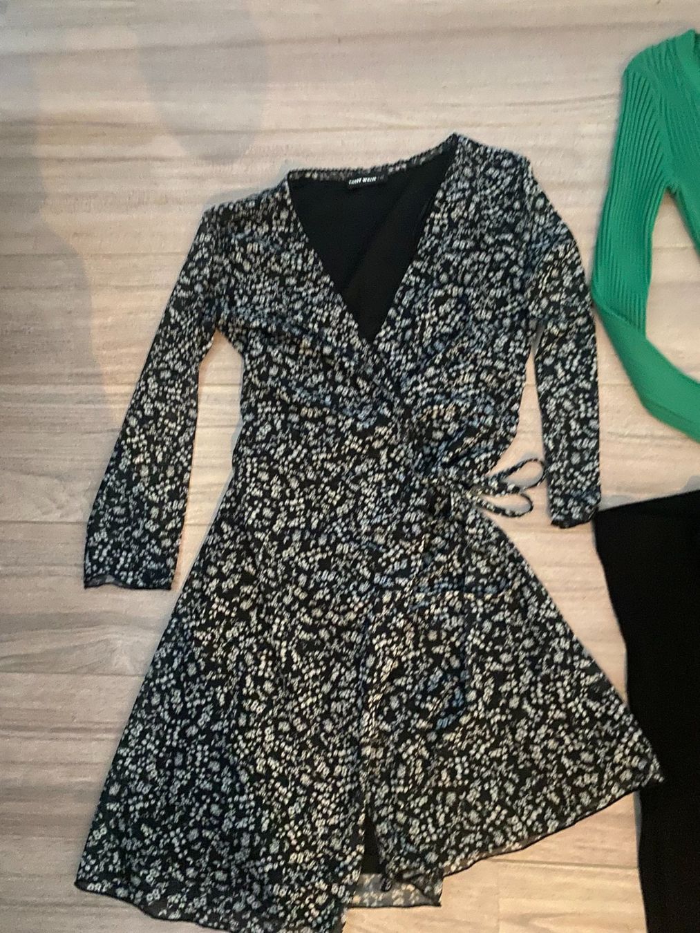 Lotti di vestiti: 4 Stk. Damen Set Gr. XS – Usato da Bonstetten venduto da VCLS 1