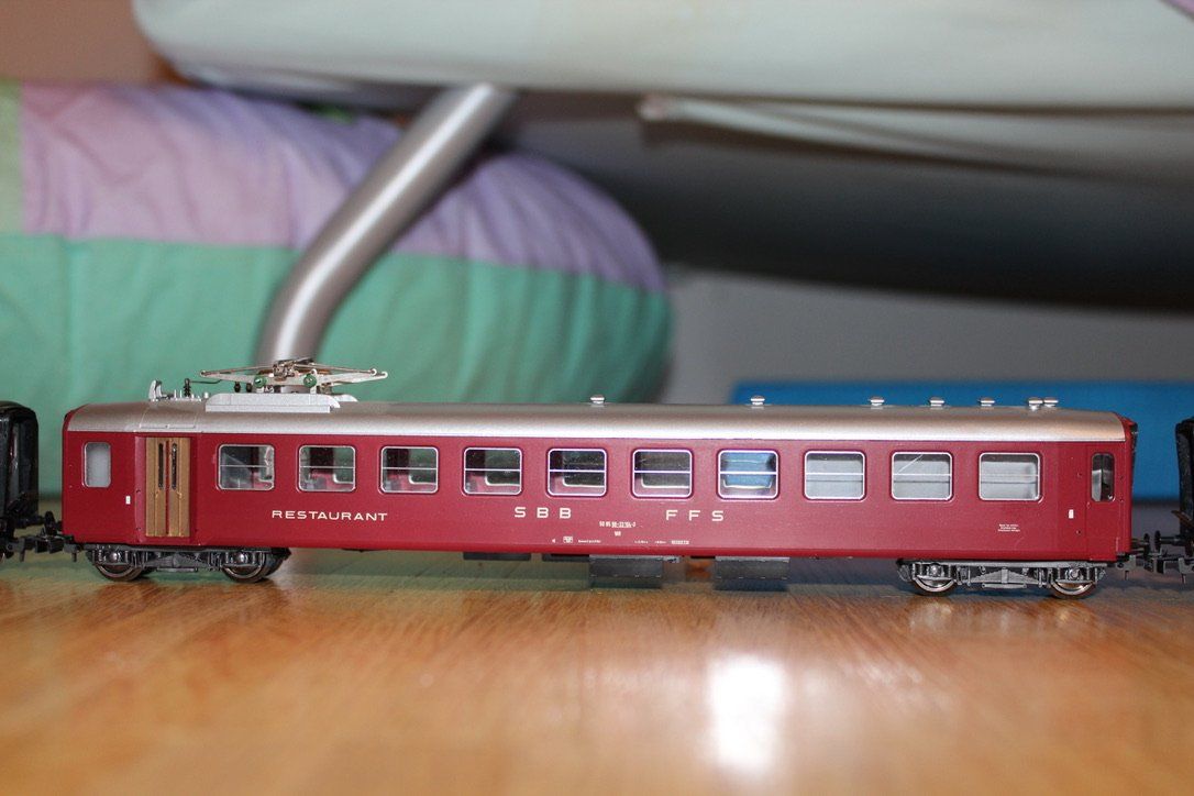 SBB/CFF/FFS Modelleisenbahnen: Modellbahn SBB Set H0  Waggons neuwertig – Gebraucht aus Erlinsbach von plastido 2