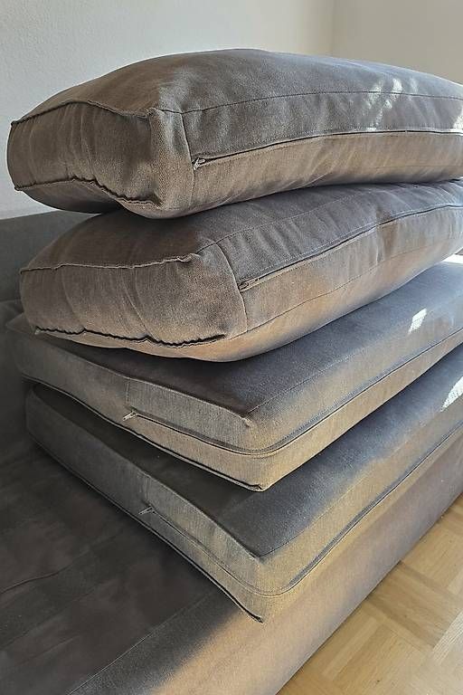 Sofas: IKEA Kivik Sofa 3-Sitzer grau – Gebraucht aus Basel von DaniJohni 2