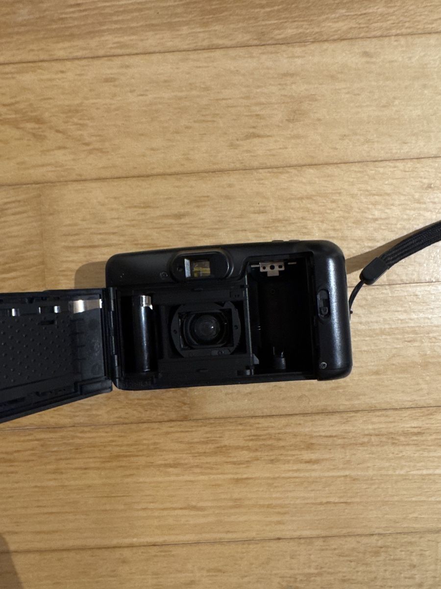 Fotocamera: Analog Kamera – Difettoso da Turgi venduto da eiiinalem 2