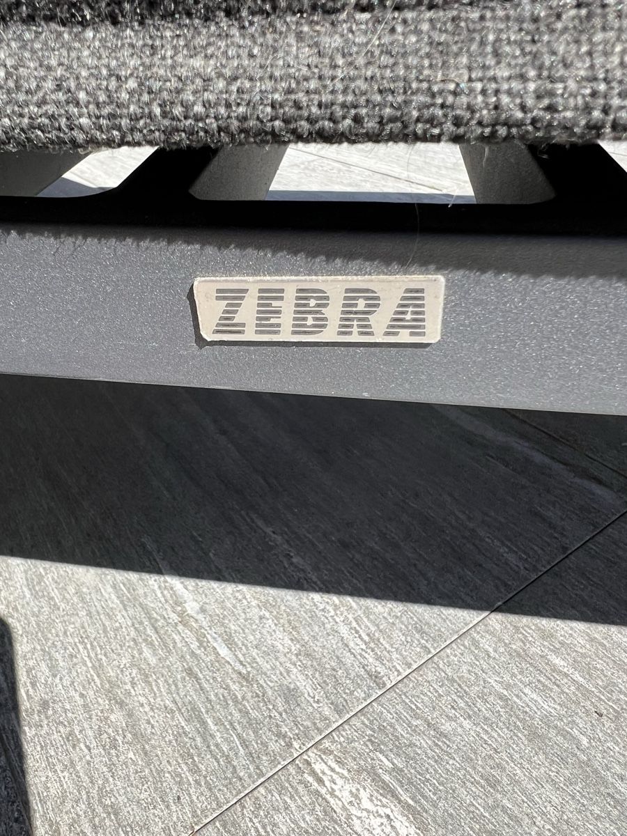 Divani: Garten/ Terrassen Lounge von Zebra , letzte Chance 🔥🔥🔥🔥 – Usato da Döttingen venduto da Steinklopferin 7