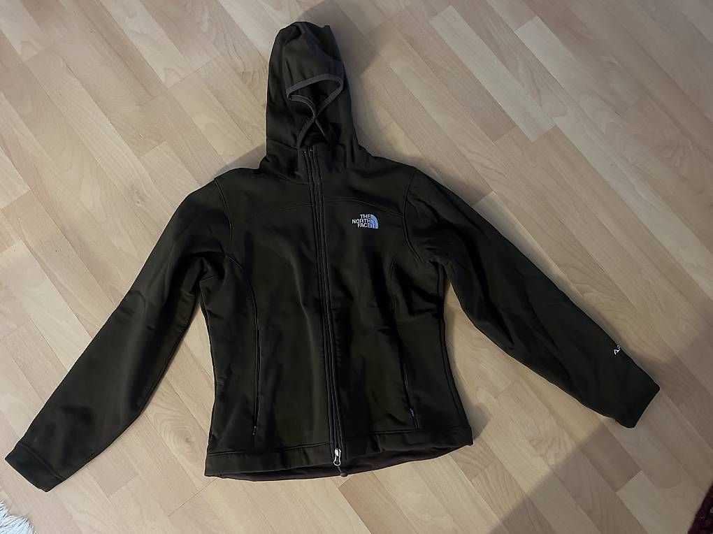 Jacken: Northface Jacke mit Kapuze, S, braun – Gebraucht aus Effretikon von Manuelita7