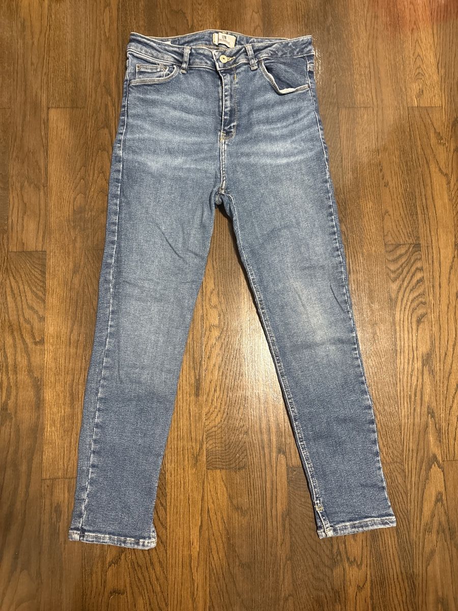 Jeans: LTB Jeans – Neuf (Voir description) à Buchs AG par Belinay