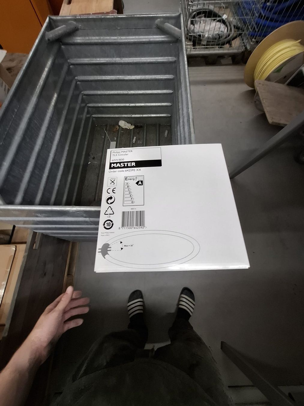 Lampade: Philips Master TLS Circular 60W/830 – Usato da Niederglatt ZH venduto da adr_vc9s