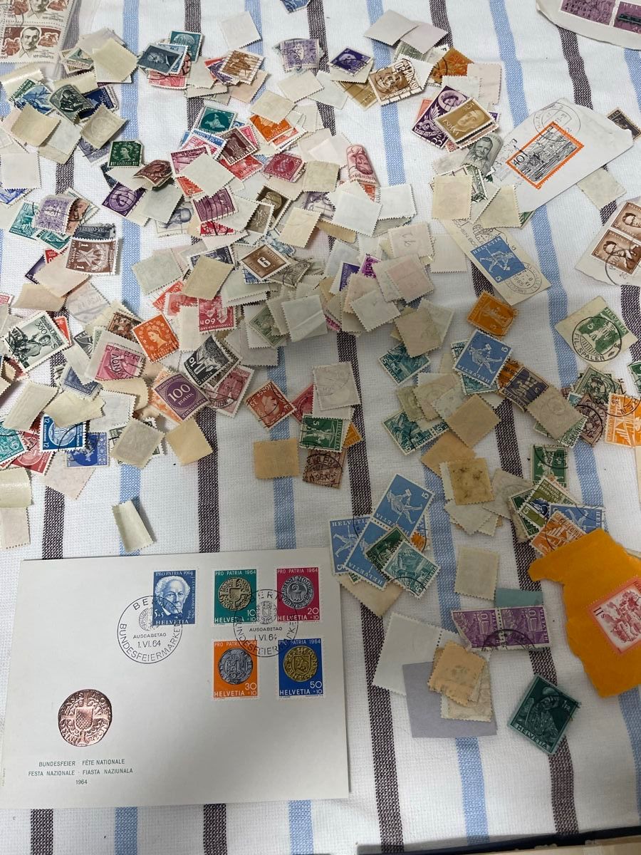 Tutti i francobolli: Konvolut Briefmarken – Usato da Basel venduto da mariablanka 6