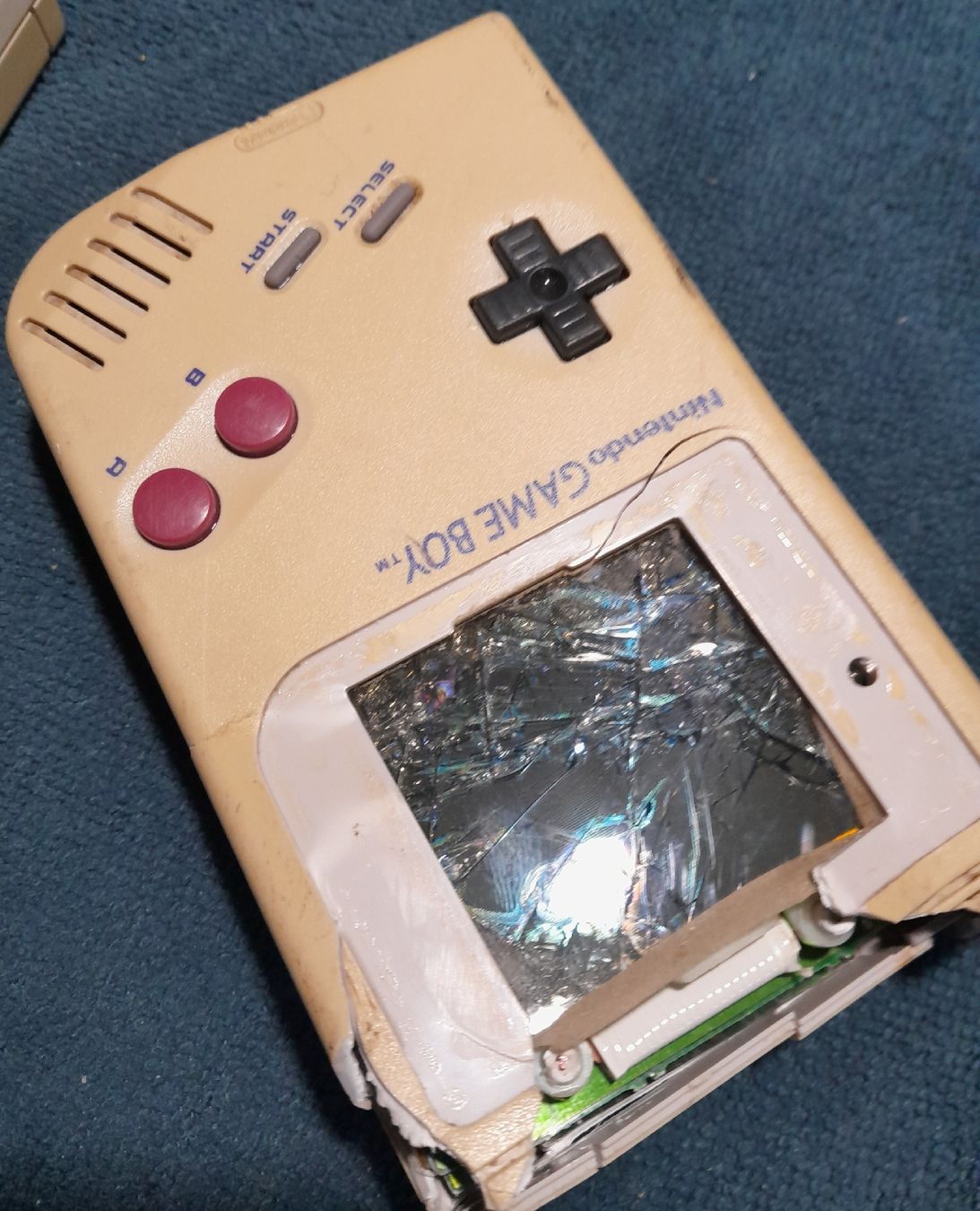 Nintendo Consoles: 2 nintendo gameboy – Défectueux à Fribourg par Sami1177 2