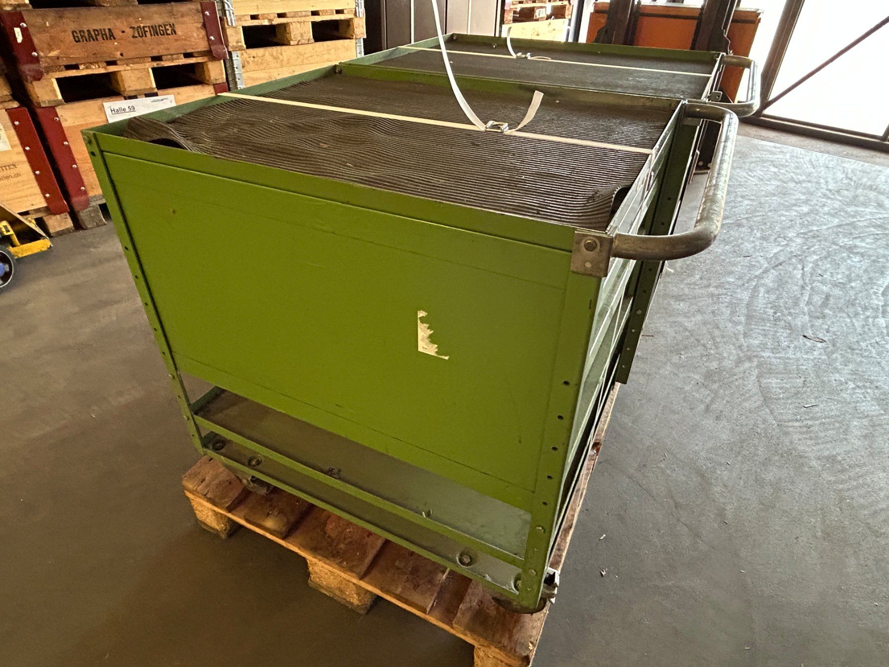 Lista Tutti gli attrezzi: 2 Stück LISTA Werkzeugwagen – Usato da Zofingen venduto da Maschinenfabrik 4
