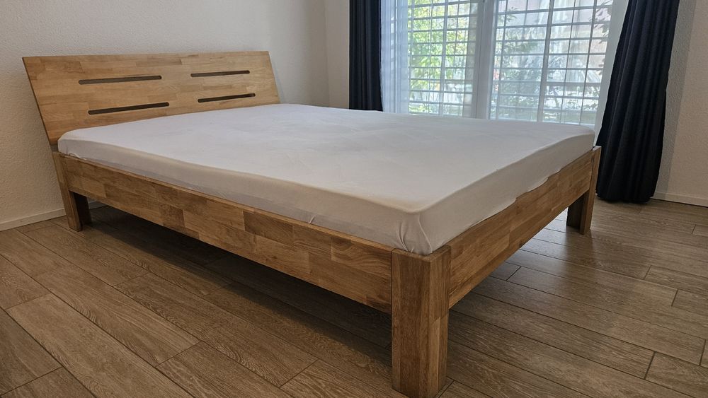 holzbett-eiche-massiv-140x200-inkl-lattenrost-gebraucht-in