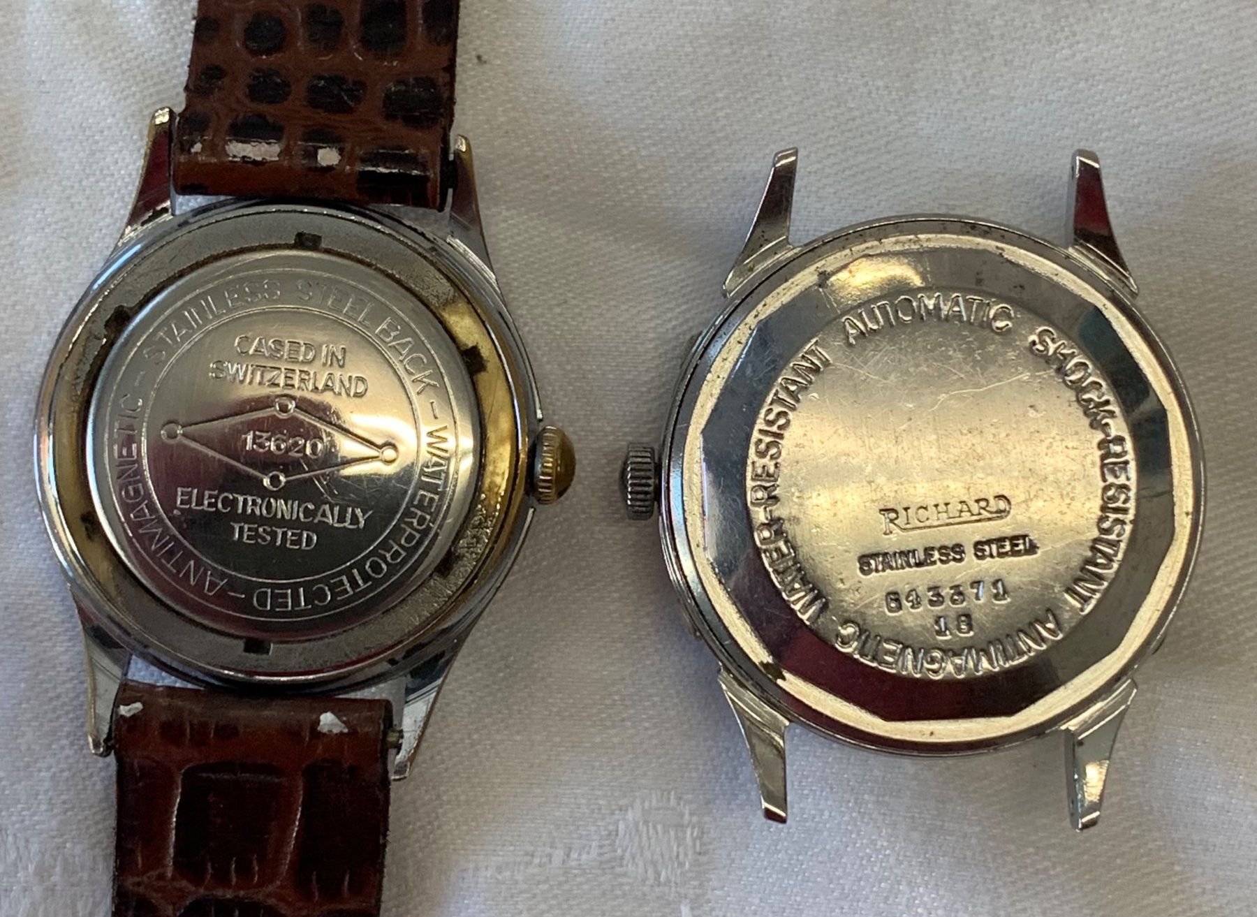 Orologi: 5 Alte Uhren mit Handaufzug! – Usato da Brunnen venduto da Allerwaren 7
