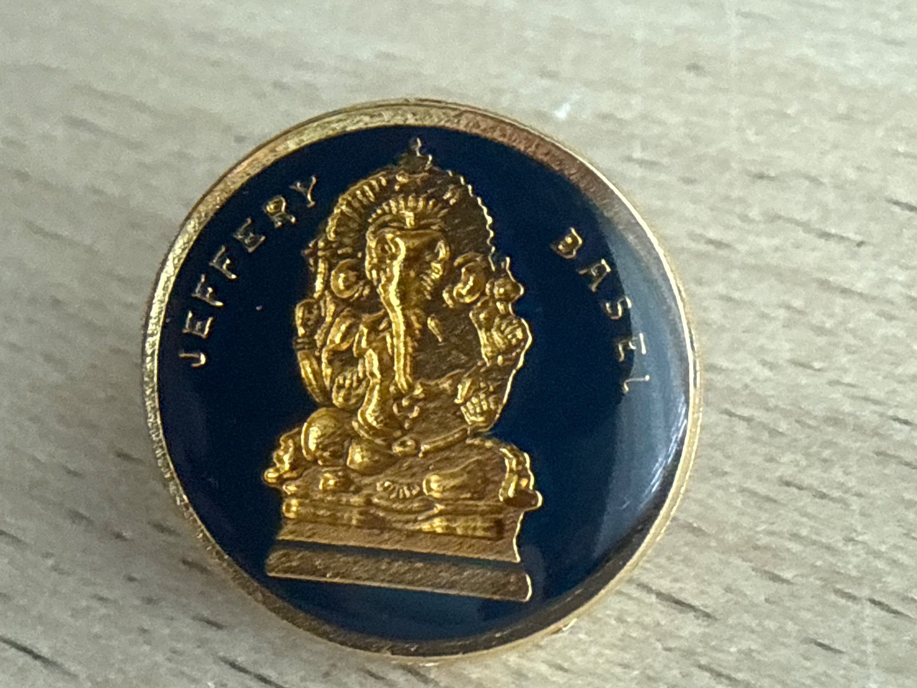 Plaquettes & Badges: Pin Jeffrey Basel – D'occasion à Glattbrugg par Schweigmatt