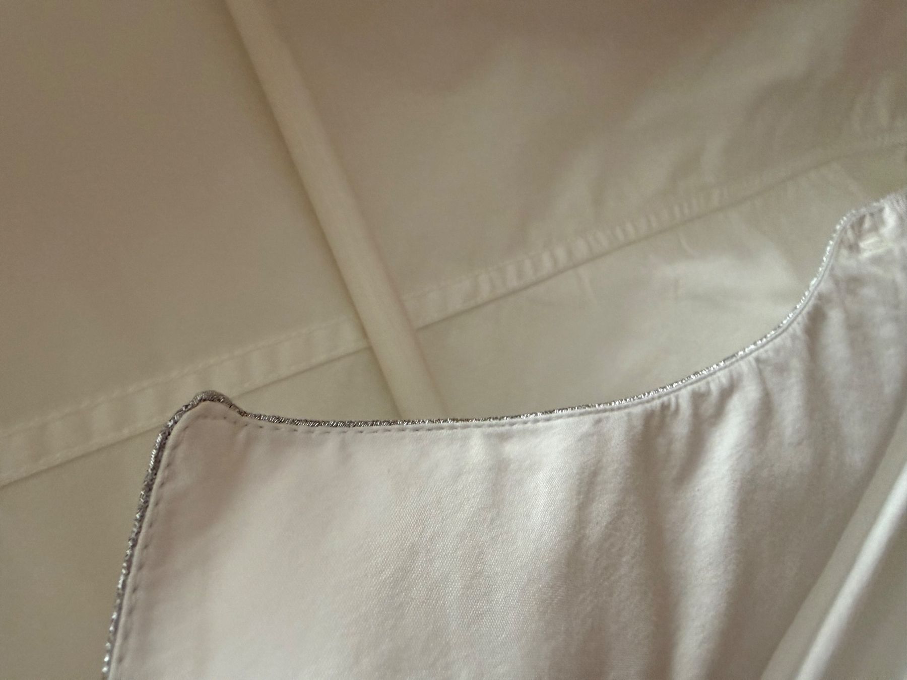 Camicette: Wallmann Bluse silbrige Details Gr. 40 – Usato da Zürich venduto da iva_7658 2