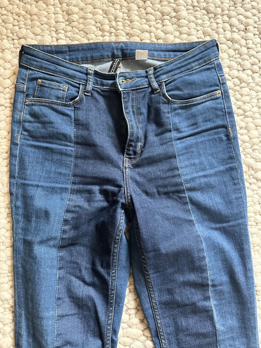 Kleiderpakete: 3x Jeans Bundle Größe M – Gebraucht aus Schaffhausen von rot_yyy7 5