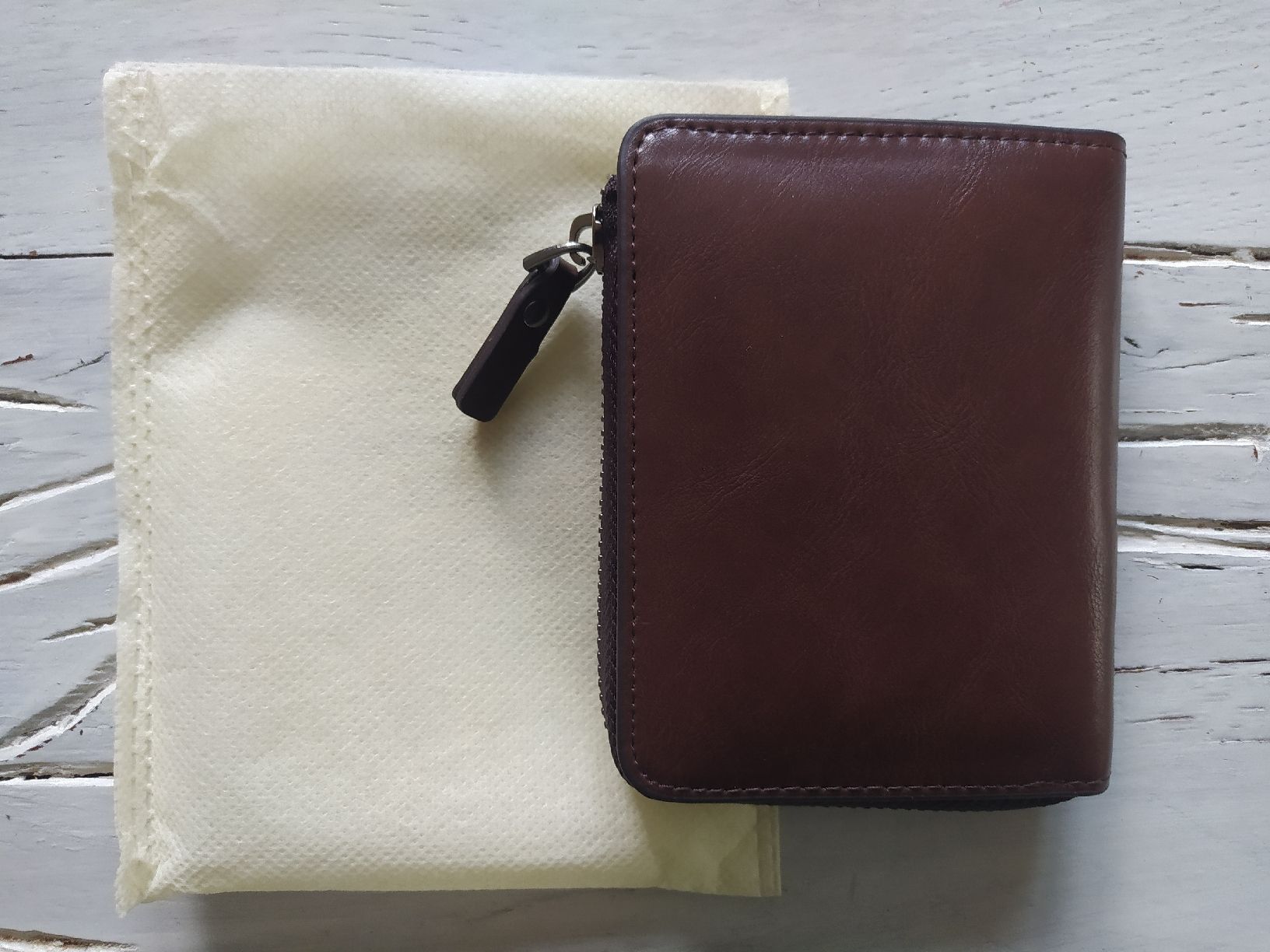 Portafogli: Portemonnaie Kangaroo RFID – Nuovo e nell'imballaggio originale da Luzern venduto da Nfan 1