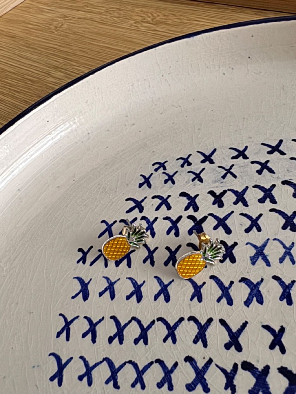 Ohrringe & -stecker: Pineapple stud earrings – Gebraucht aus Zürich von kri_zhv2